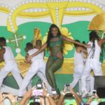 Iza na quadra da Imperatriz Leopoldinense (Foto: Daniel Pinheiro/AgNews)