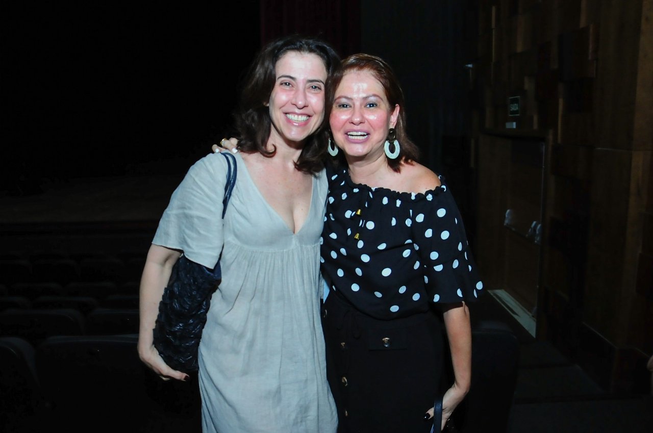 Narjara Tureta e Fernanda Torres (Foto: Webert Belicio/AgNews)