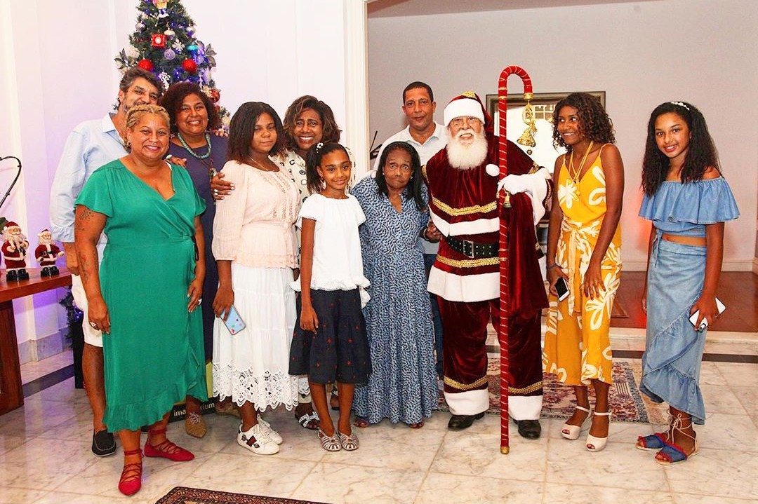 Glória Maria e sua família no Natal (Foto: reprodução/Instagram)