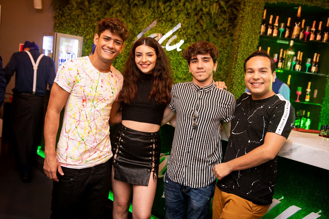 Gabriel Santana, João Fernandes, Mabel Calzolari e Netinho Alves (Foto: Ricardo Brunini/Divulgação) 