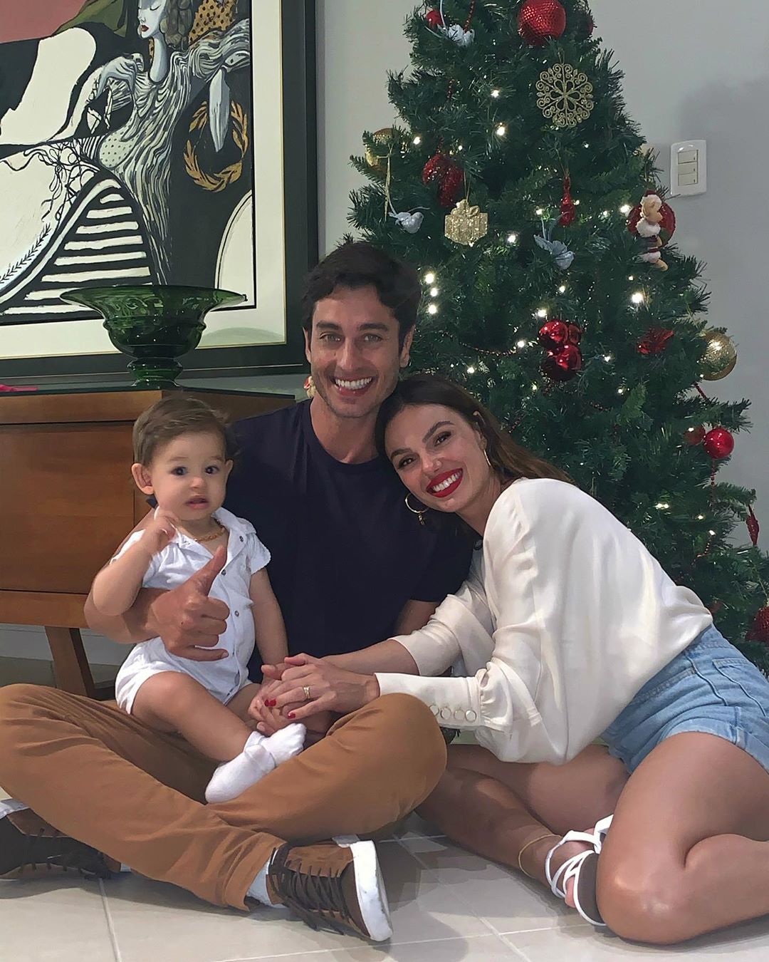 Isis Valverde e sua família no Natal (Foto: reprodução/Instagram)