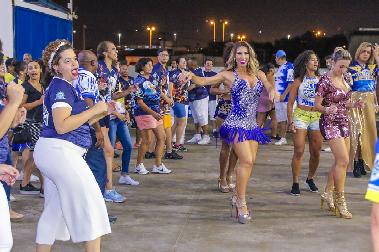 Tati Minerato na Águia de Ouro (Foto: Thiago Duran/AgNews)