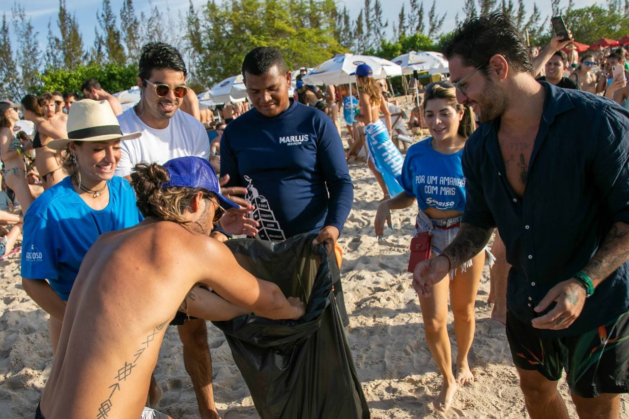 Pedro Gianini, Beto Gatti, Bruna Griphao (Foto: Fernando Torres/Divulgação)