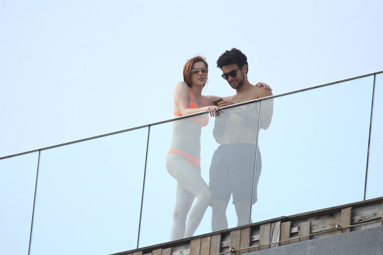 Sophia Abrahão e Sérgio Malheiros na piscina do hotel Fasano (Fotos: JC Pereira/AgNews)