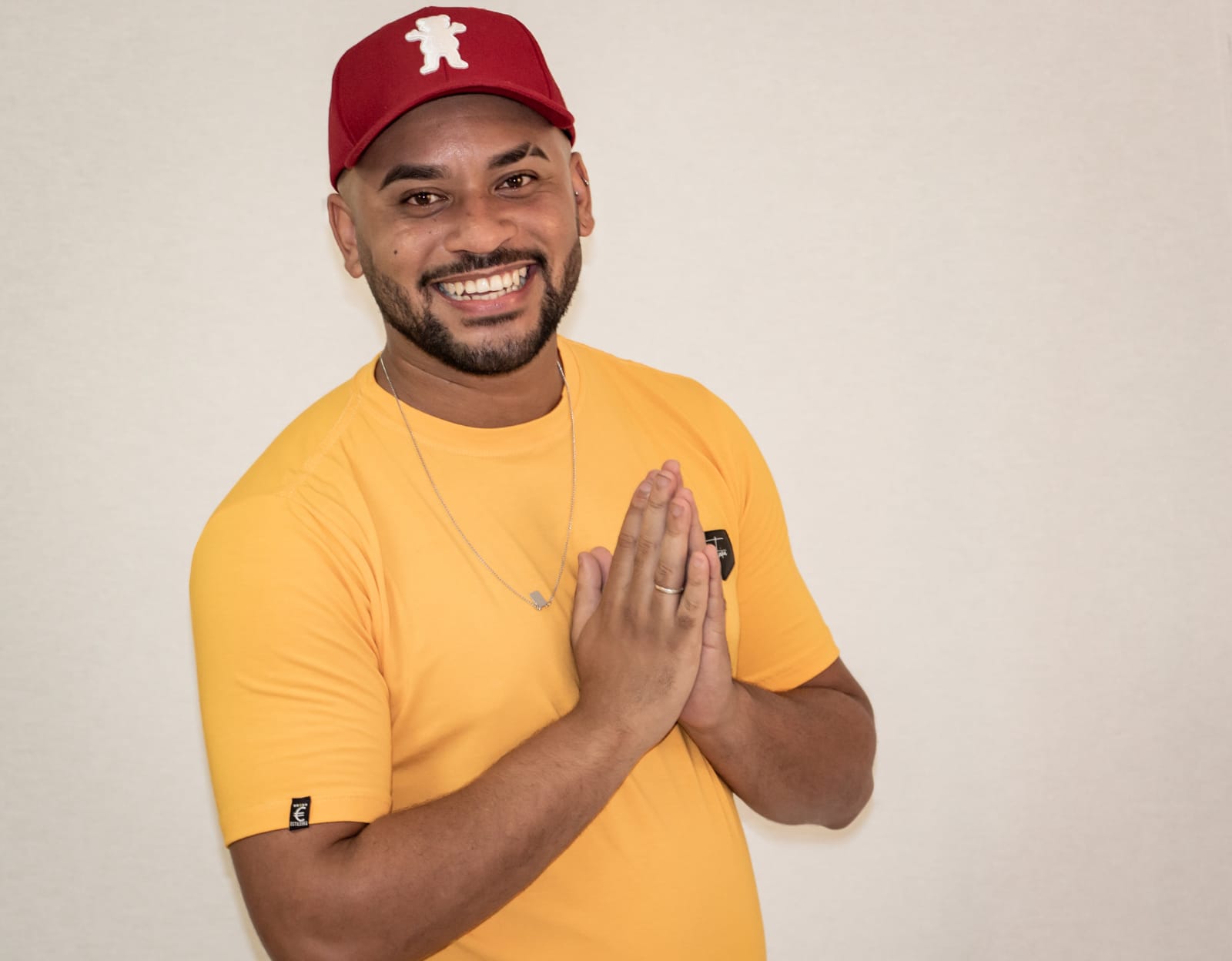 Novo funkeiro carioca, Lipe, se lança com o rit 'A Fila Andou' - Só Famosos