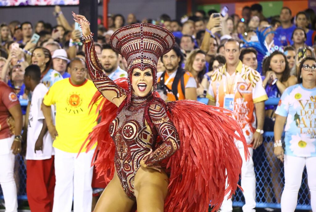 Raissa Machado na Viradouro (Foto: Daniel Pinheiro/AgNews)